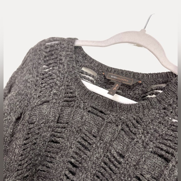 Woven belted BCBG charcoal tunic sweater M - Picture 2 of 6